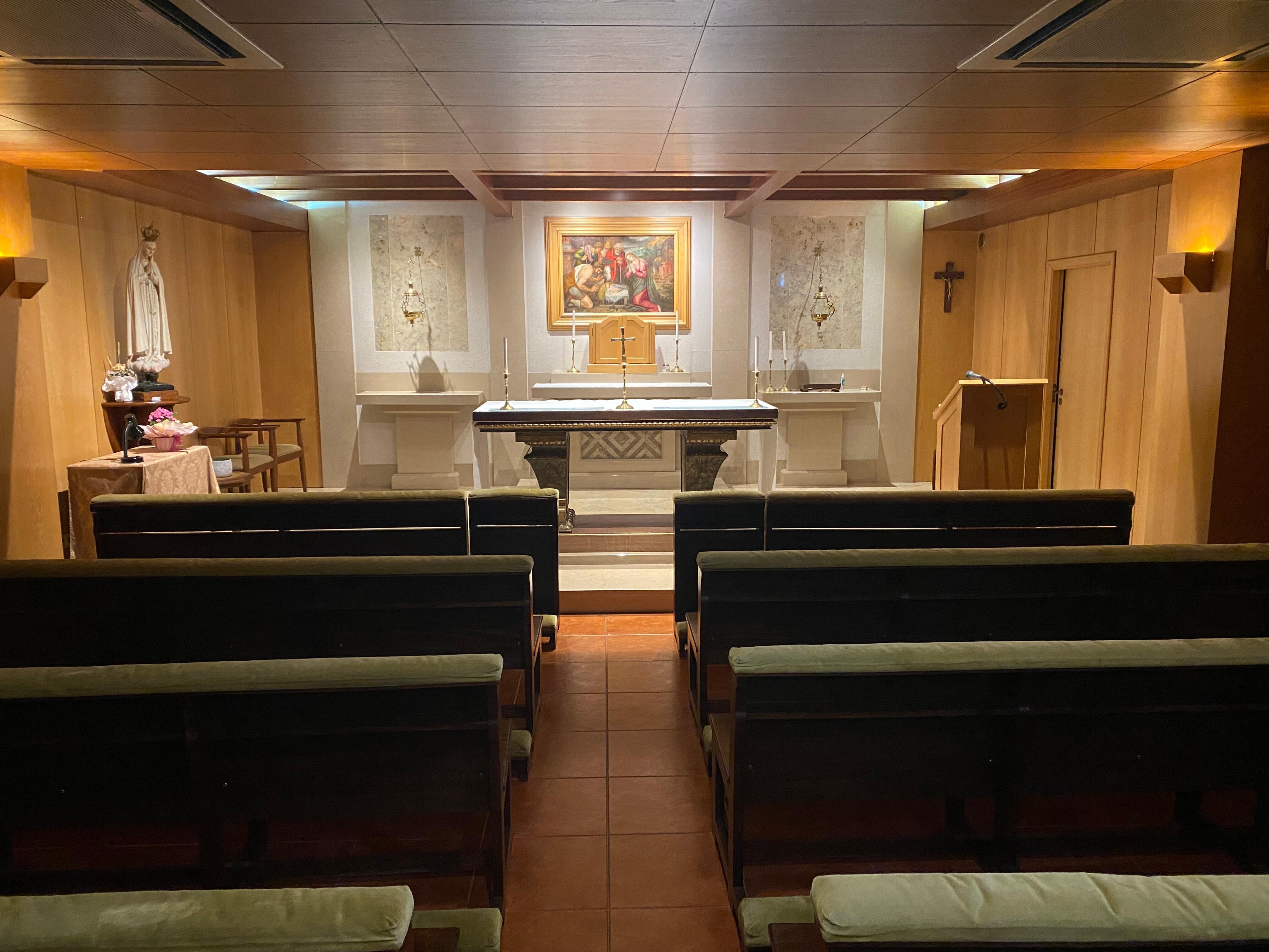 Chapel inside the hotel….so beautiful 