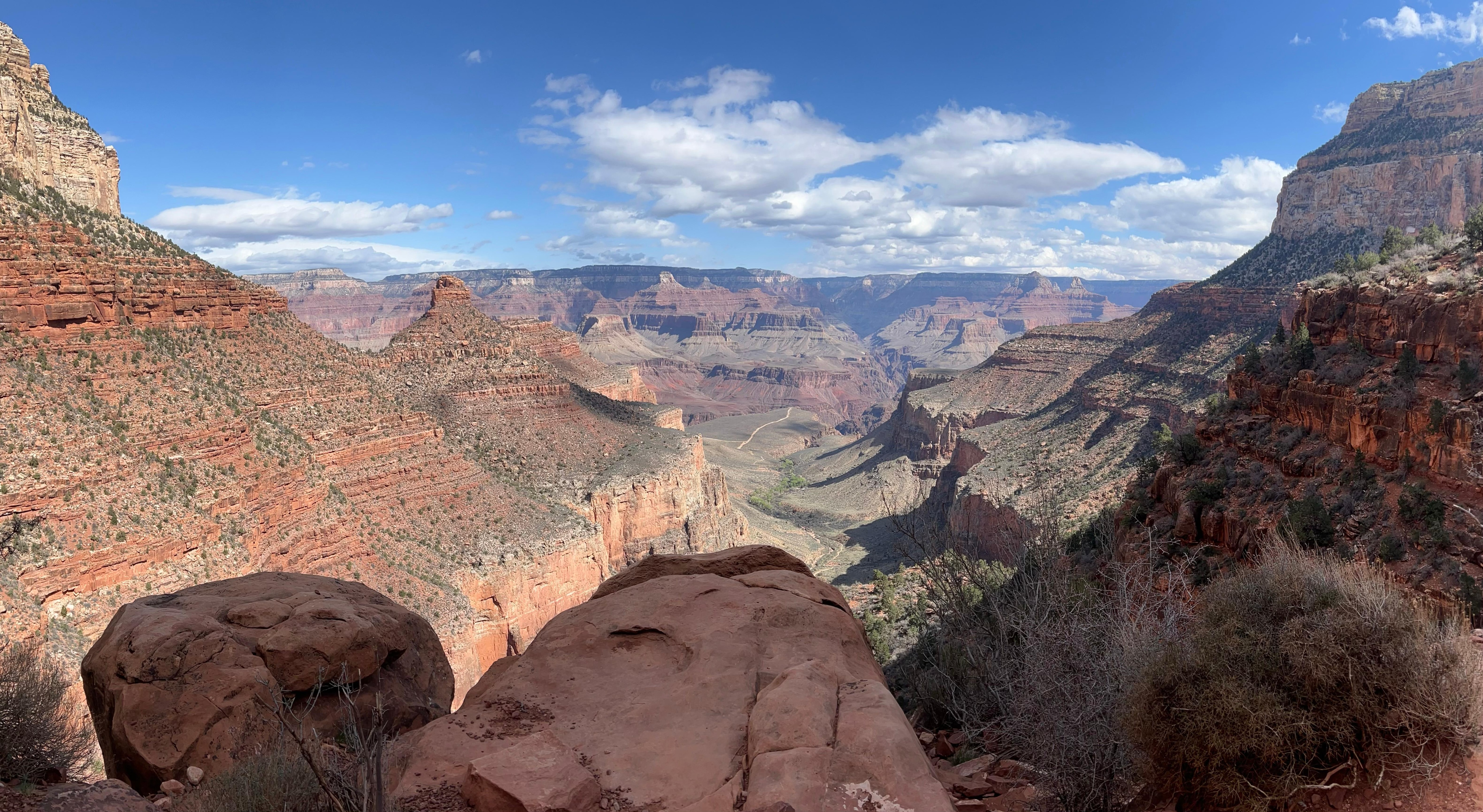 1.5 mile hike from the Bright Angel trail head.
