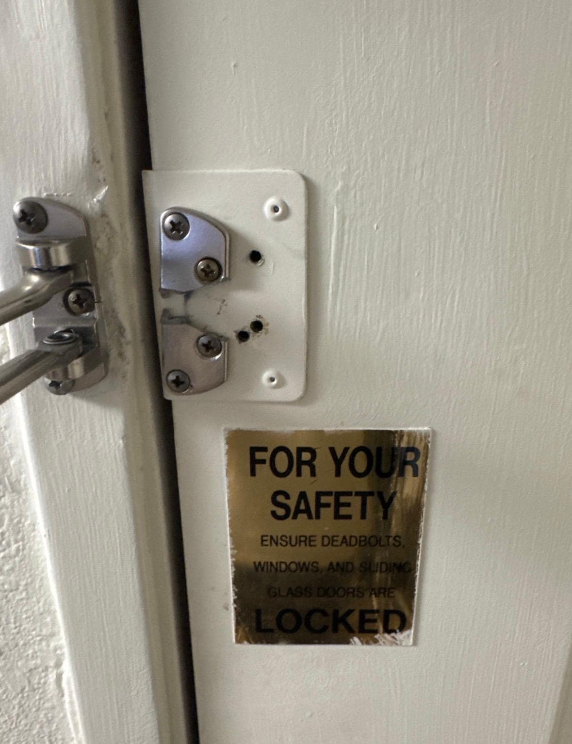 Door lock broken