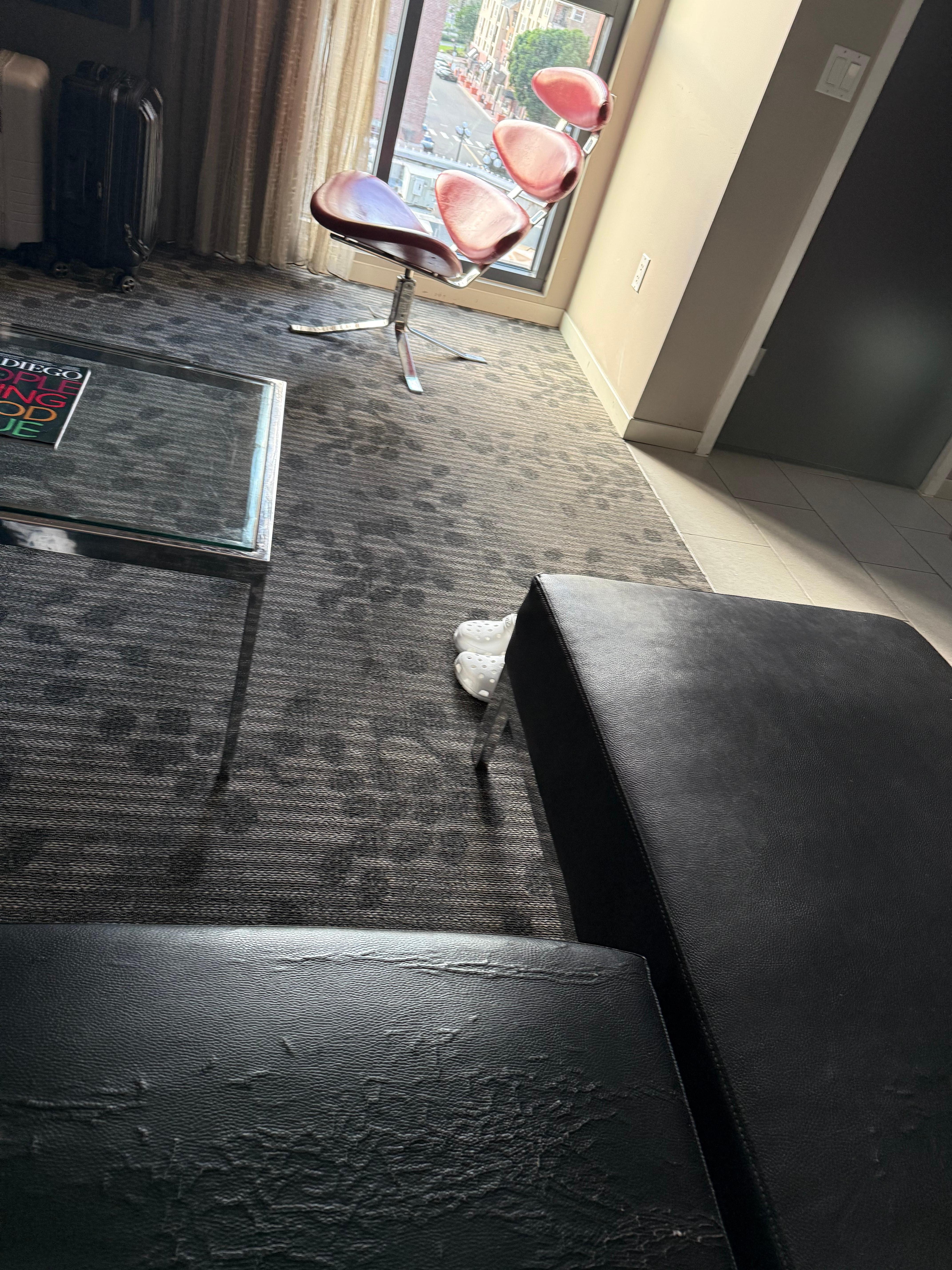 Rockstar suite, sitting area.