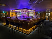 Captains Bar