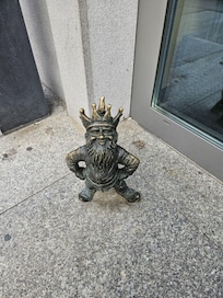 Krasnal Crown