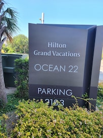 The parking garage is across the street free or if you want valet parking for same garage you pay about $38 per day..I feel you can save them coins and park your ride yourself ... lots of parking