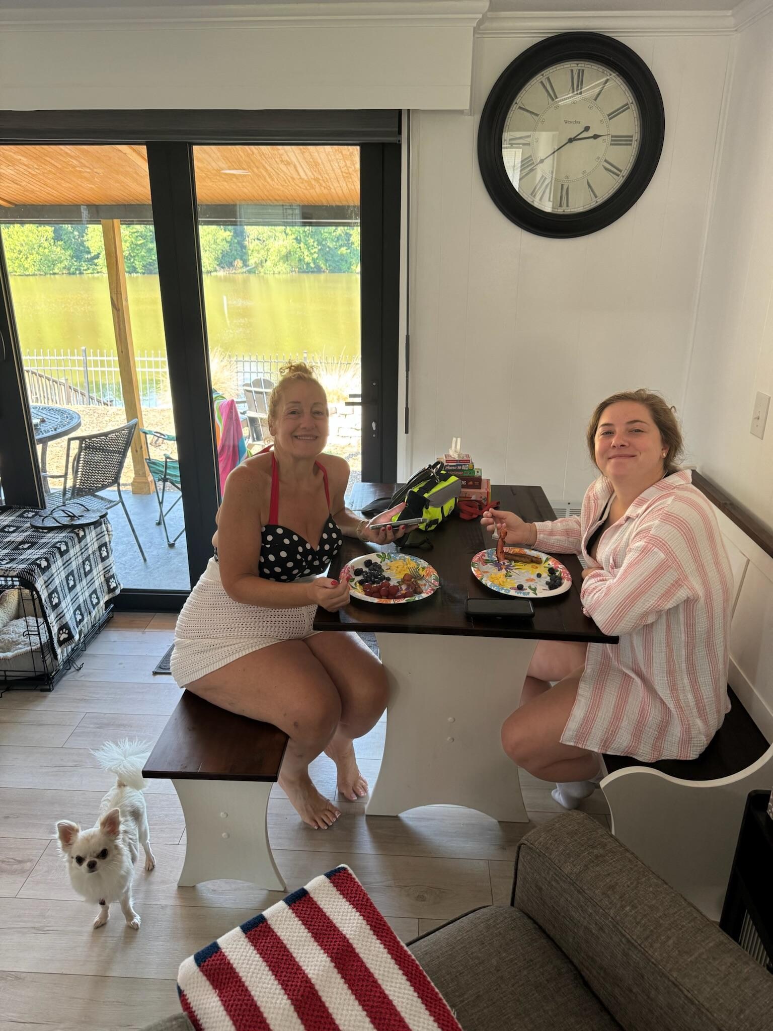 Breakfast at the nook