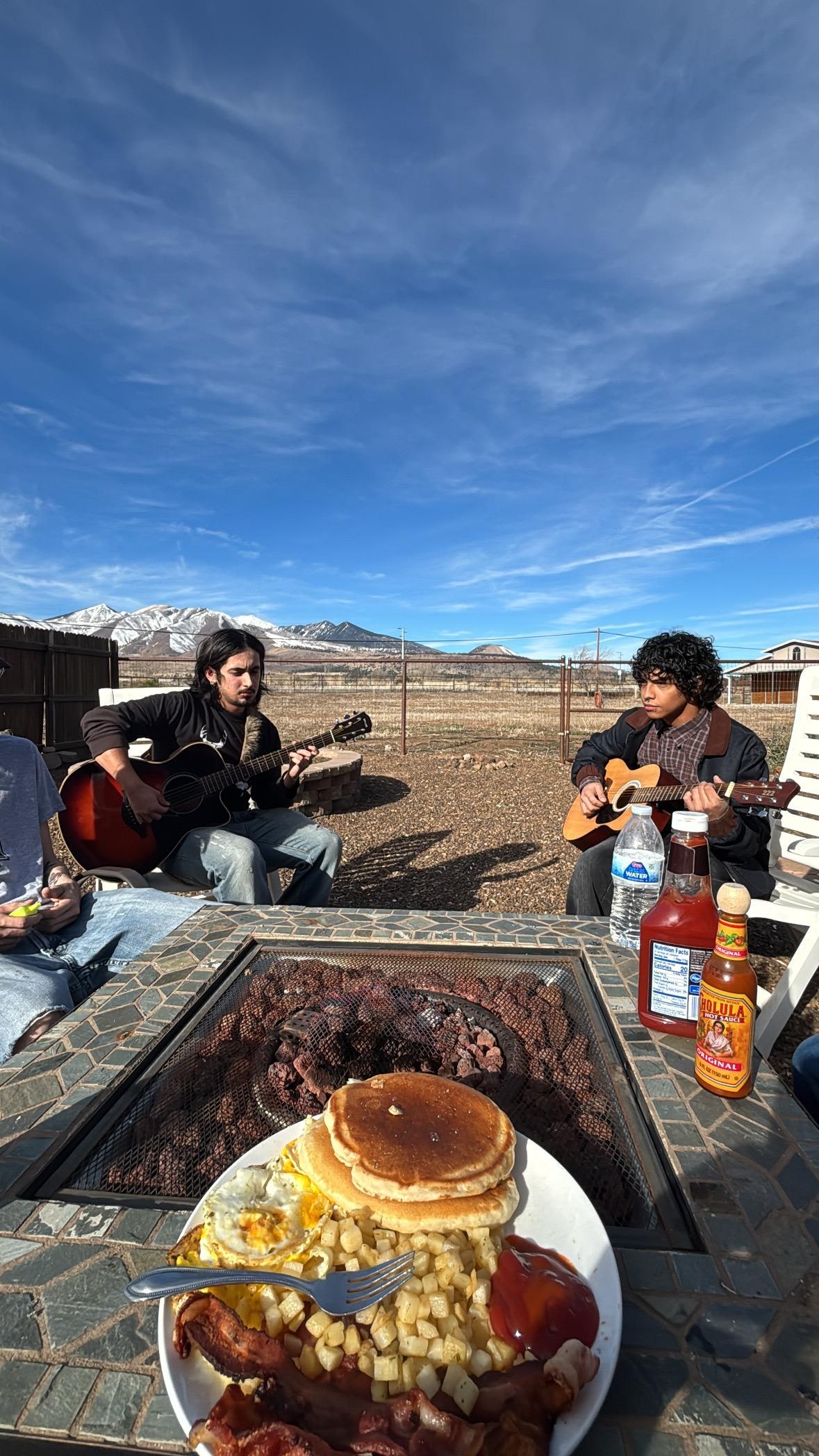 Breakfast with the fellas 
