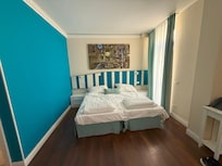 Bed (sorry was pre departure)