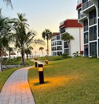 An evening walk around the courtyard.