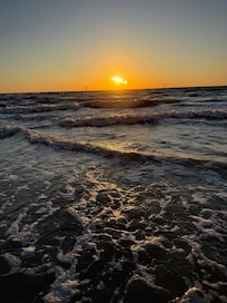 Sunset on the Gulf in front of the Apollo