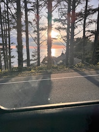 Drive by this everyday, such a beautiful sunset every day.