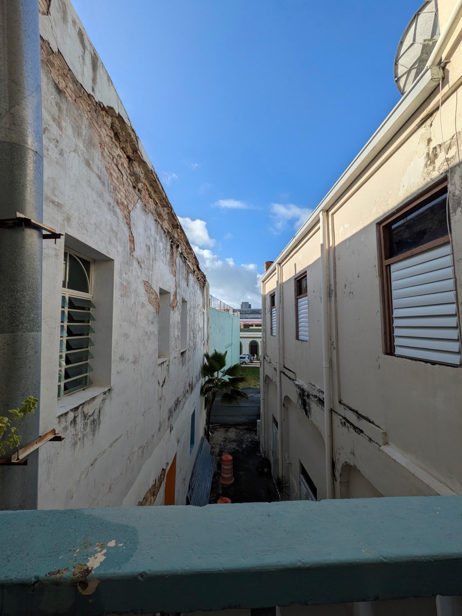 This was my view, they have a POOL sign up but you can't use it!