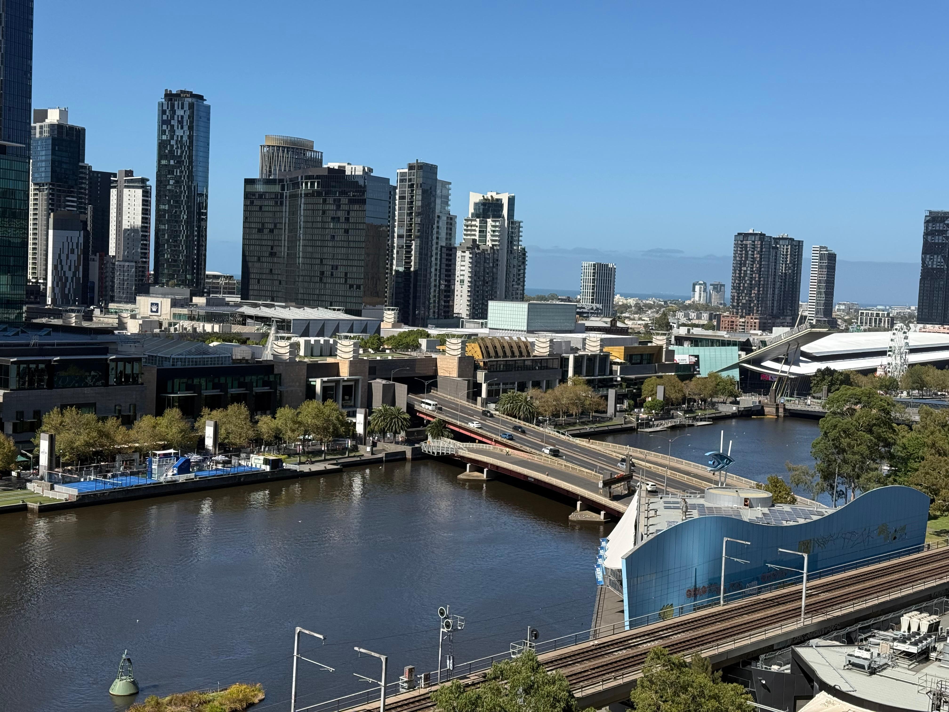 窓から見える景色は重要です。