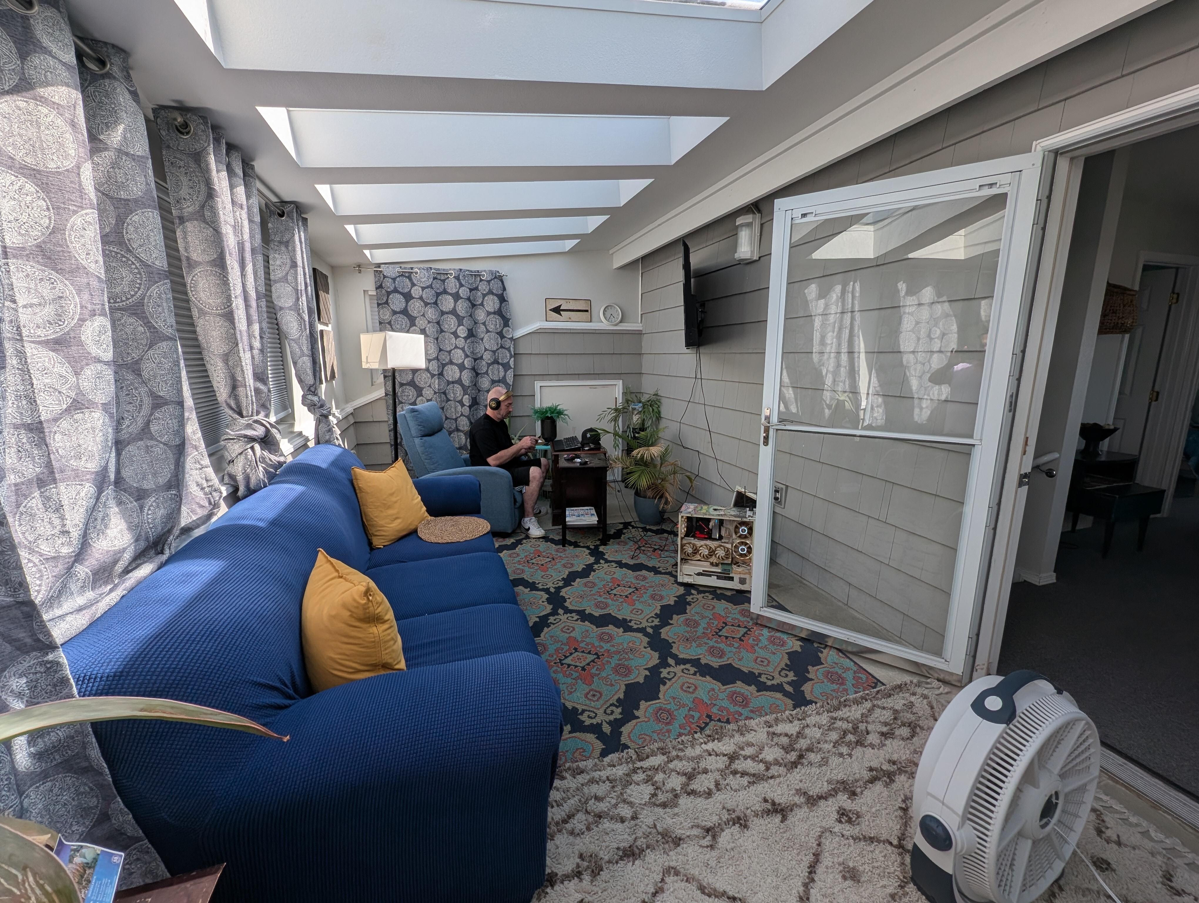 The sun room is so cozy.