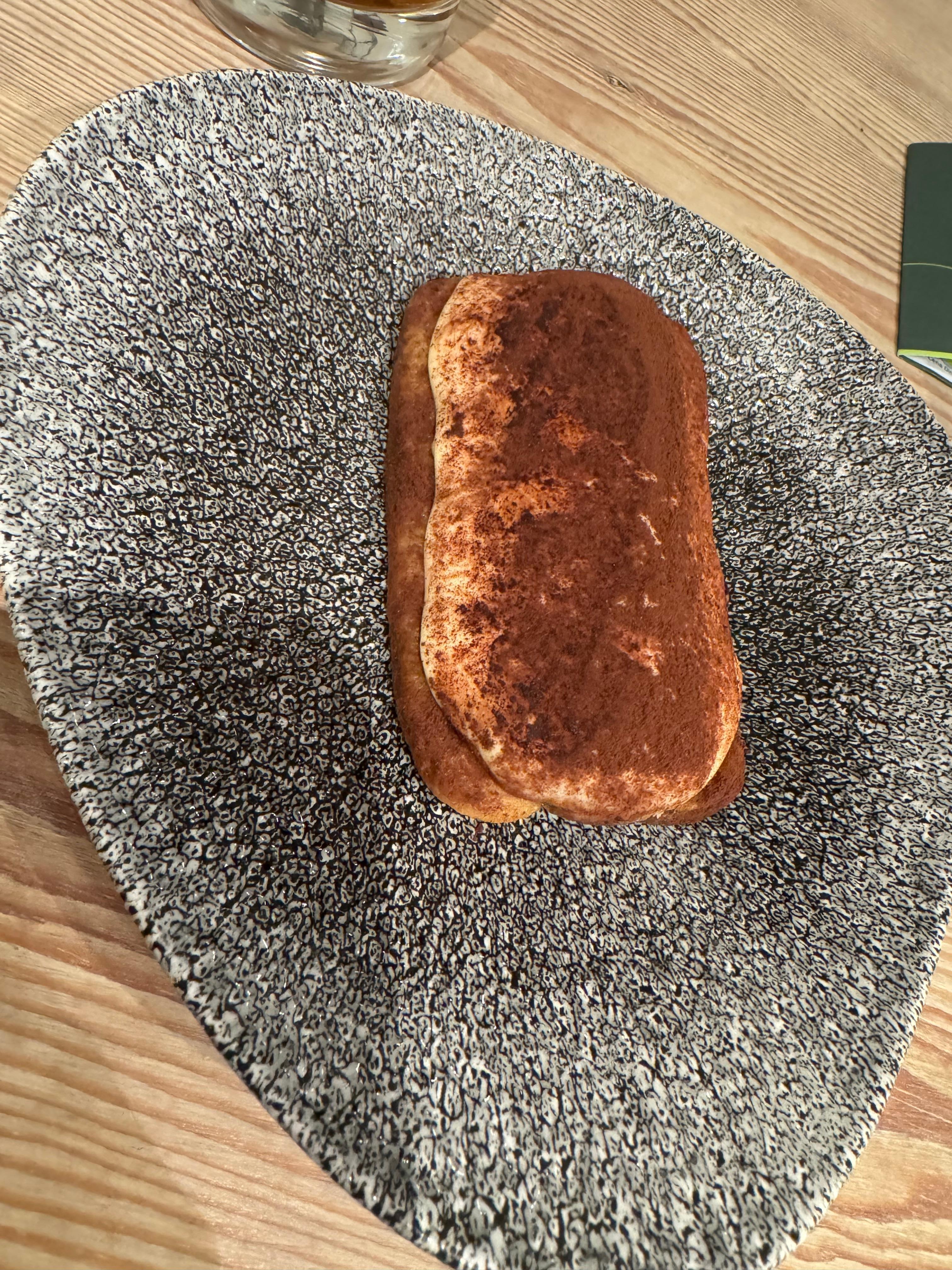 Leurs fournisseurs pour les produits surgelés ( tiramisu, pizzas, omelettes, et pleins d’autres choses) 