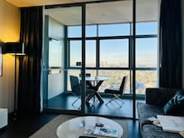 the dinning area with balcony
