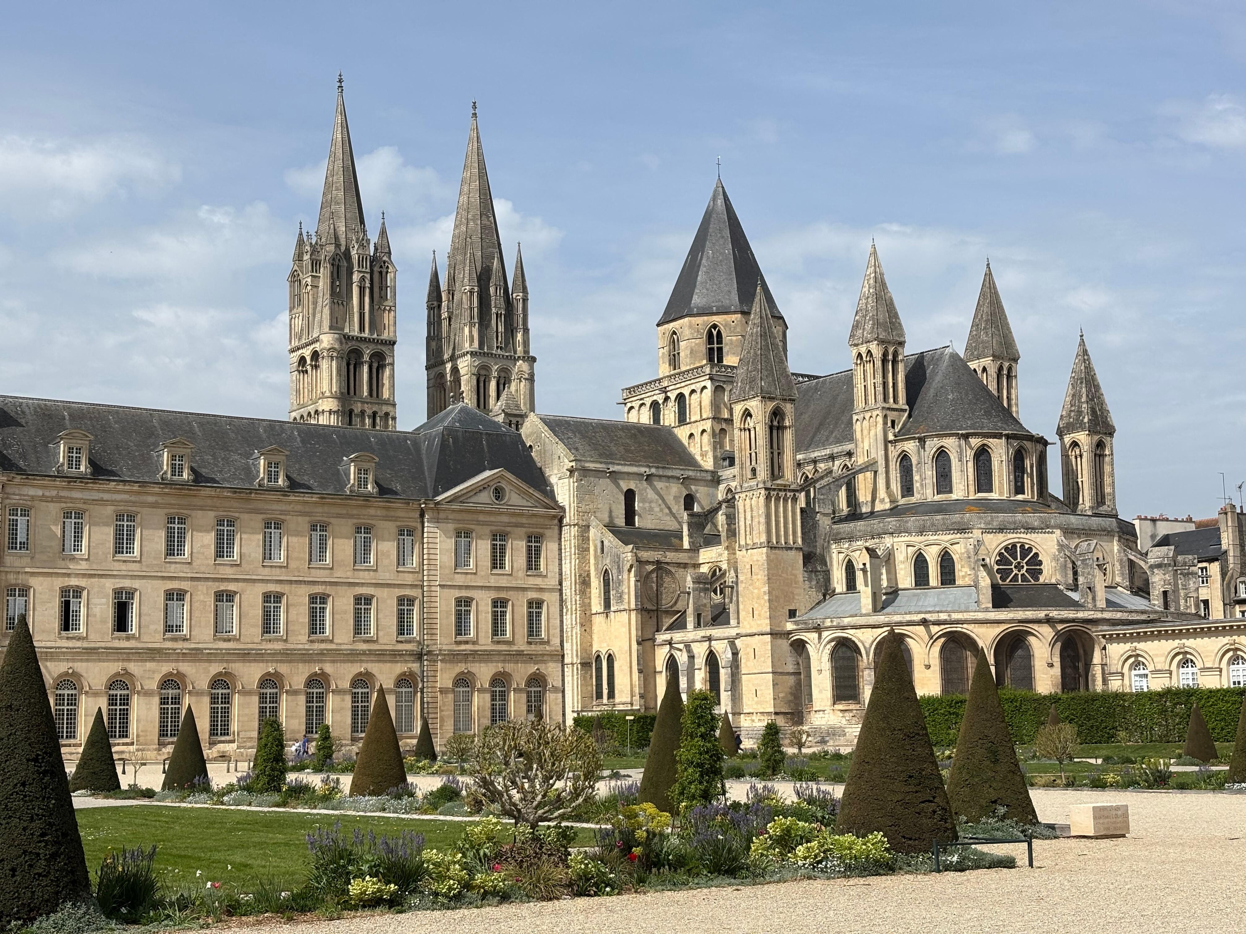 Abbaye aux Hommes (William the Conqueror’s tomb) less than a 30 minute walk (through the very nice city centre)