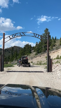 Entrance to Logan Mountain