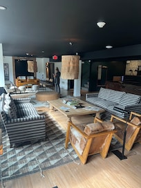 The not-so-common common area. Super comfortable