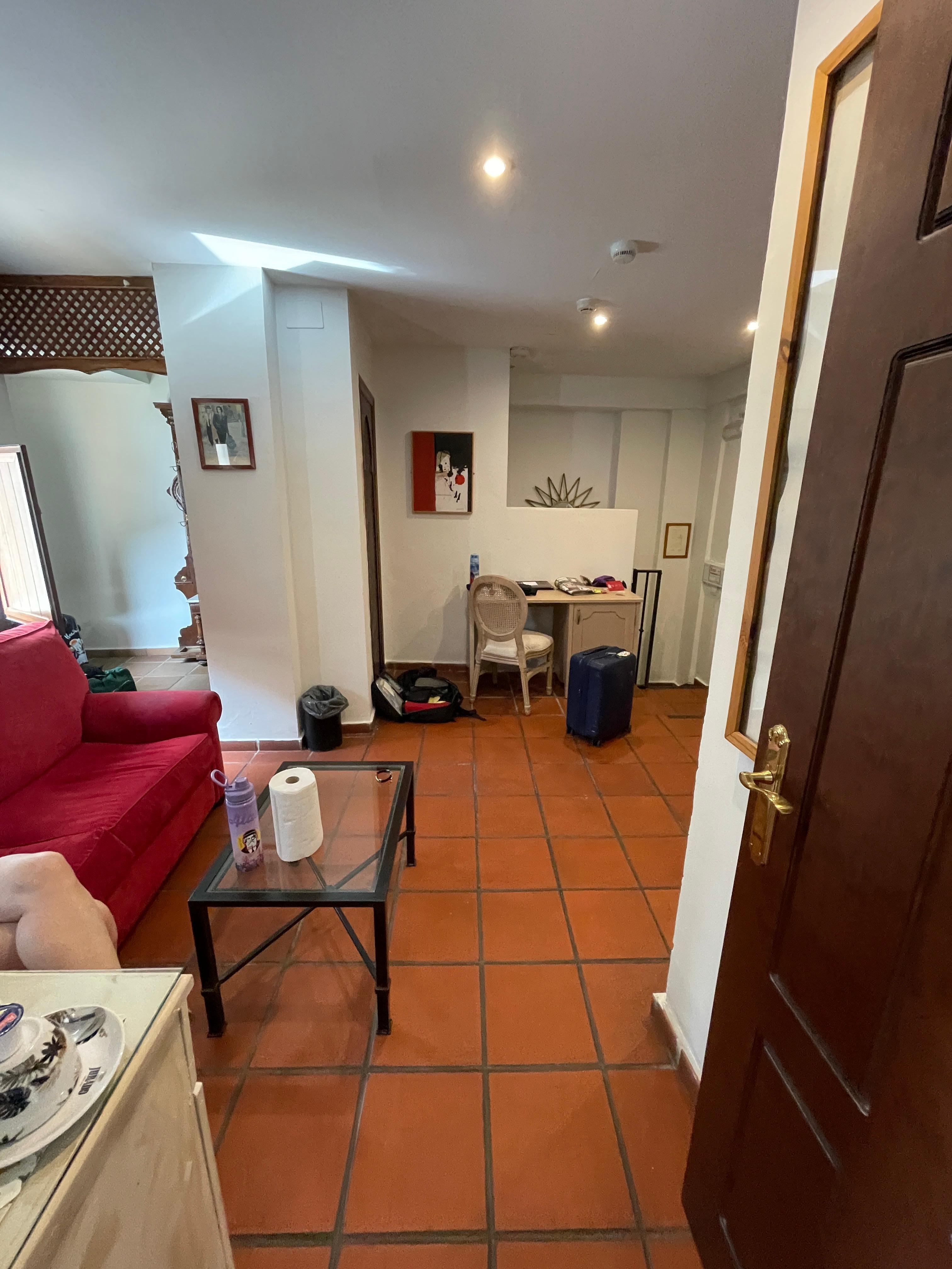 Room 9