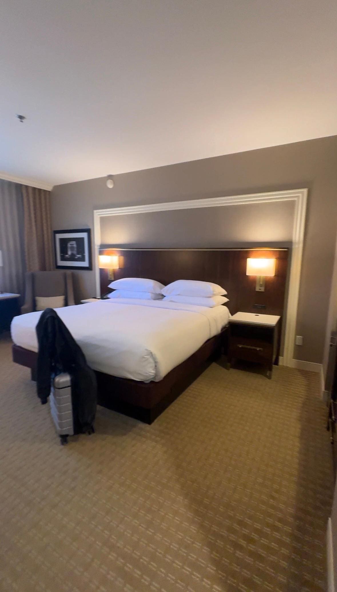 1 Queen with City View