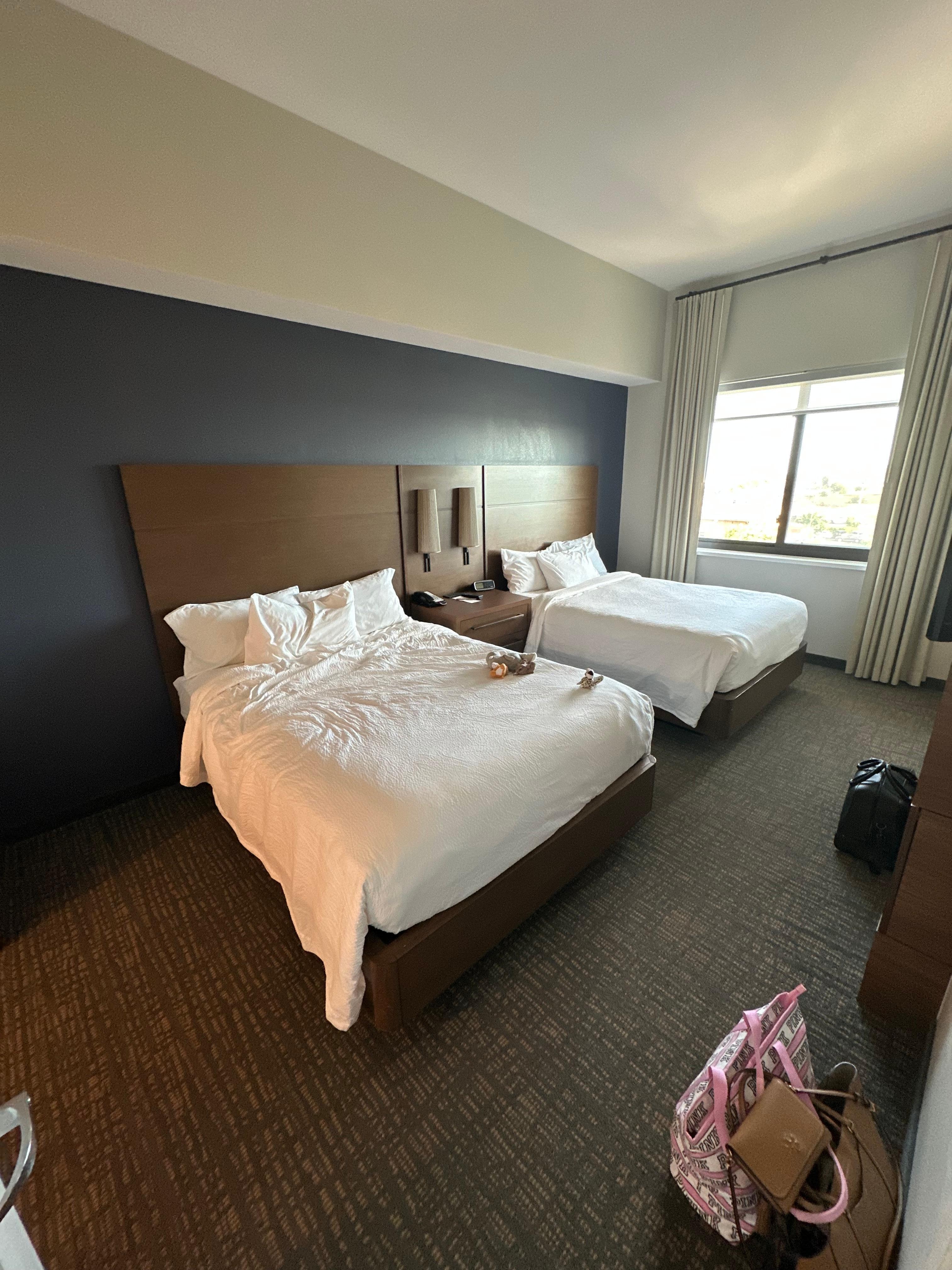 Studio suite, 1 bedroom (2 queens) 