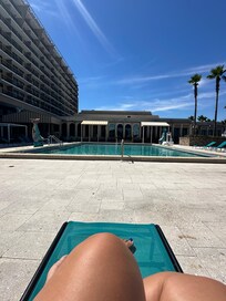 Pool relaxation the fish need a paint job