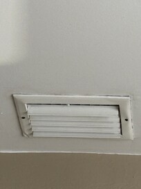 Vent cover, doesn’t function.