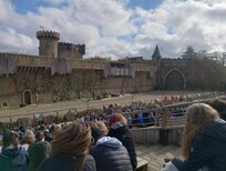 L'extraordinaire parc d'attractions du Puy du Fou à 20mn en voiture