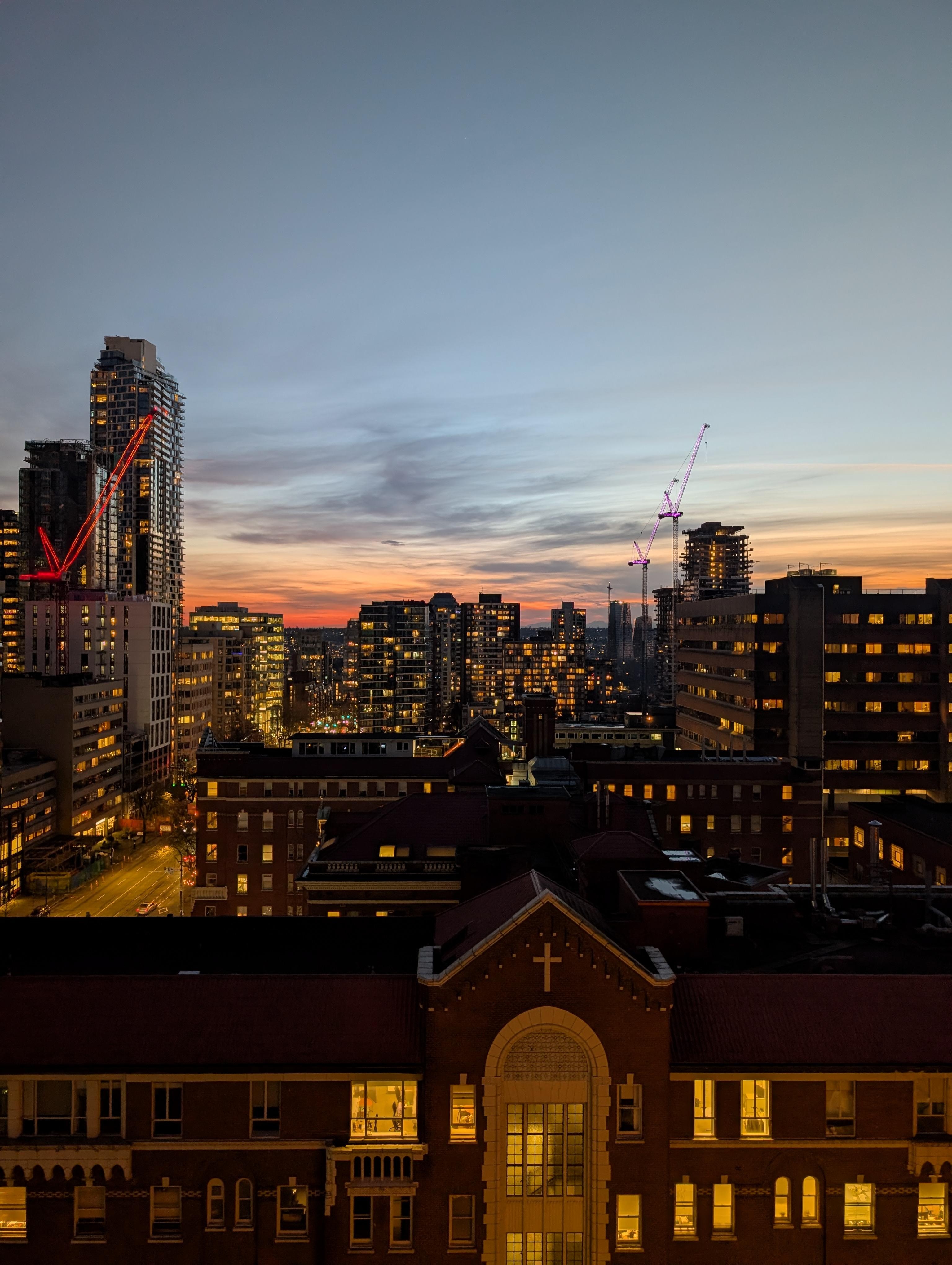 Breath taking view. The sun setting over Vancouver 
 