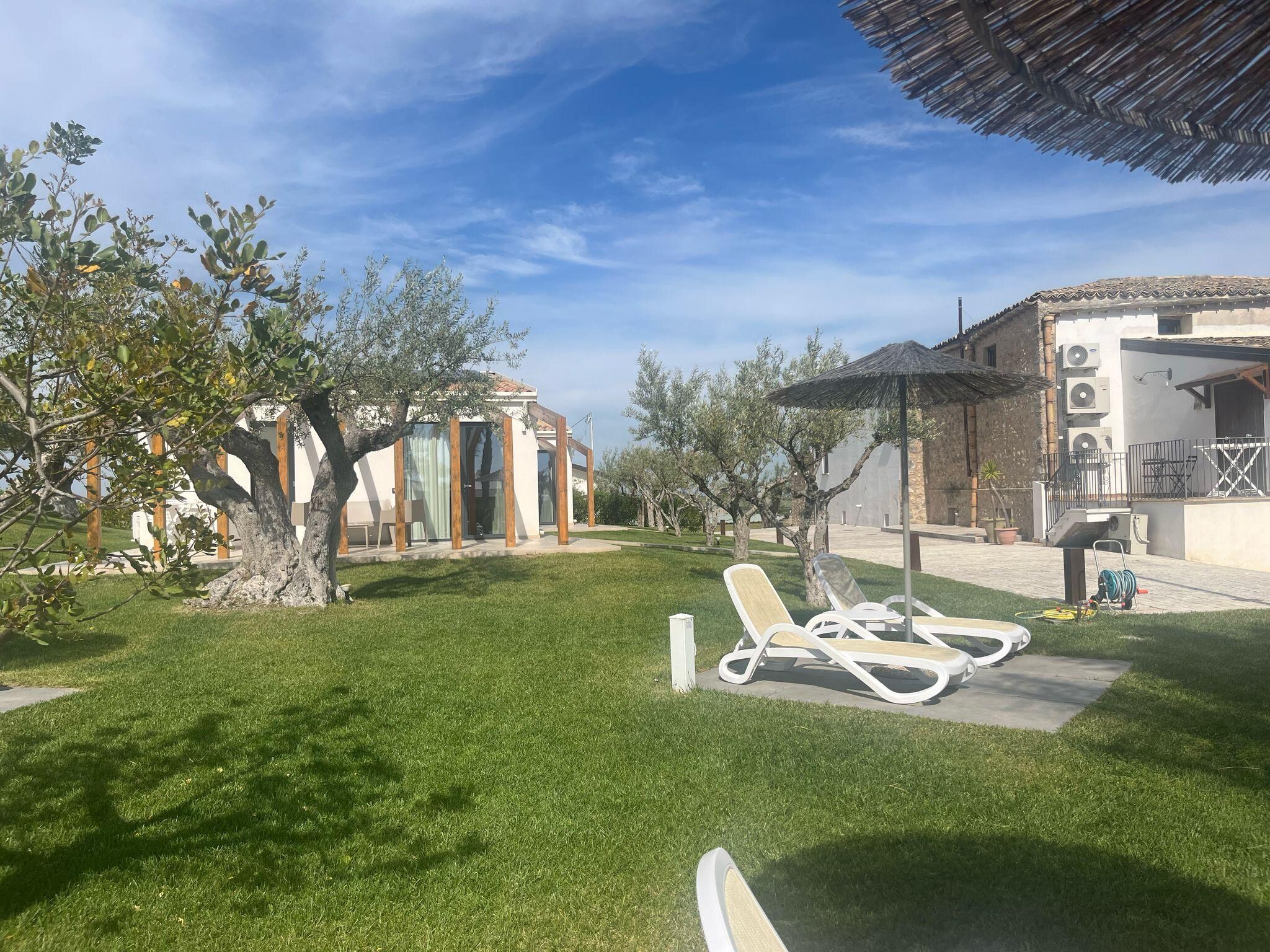 Pool area towards the suites