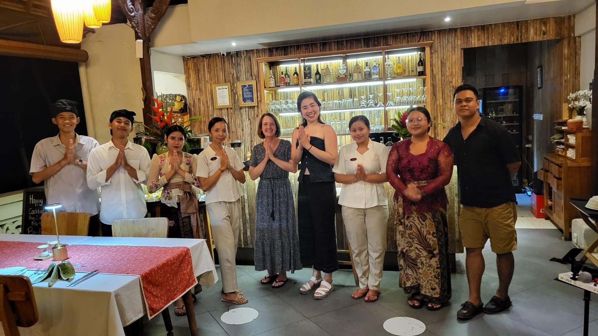 毎週日曜日のミニライブコンサートはとても心地よい！