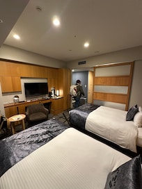 Another view of the room