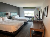 2-Queen room