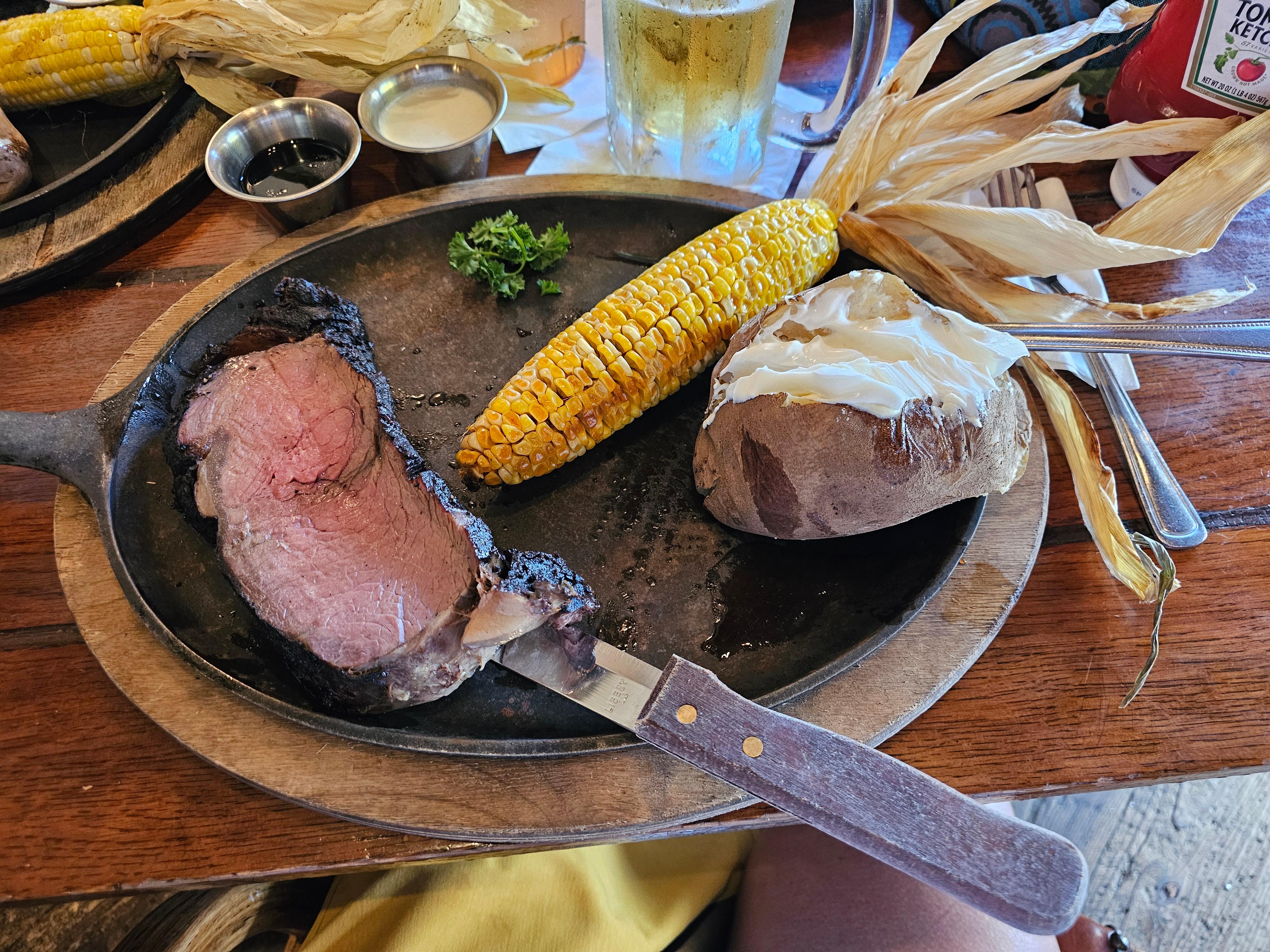 Food was good. But H3 wasn't as good as the locals claim. Expensive!