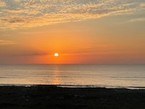 The early morning sunriseâŠbeautiful.