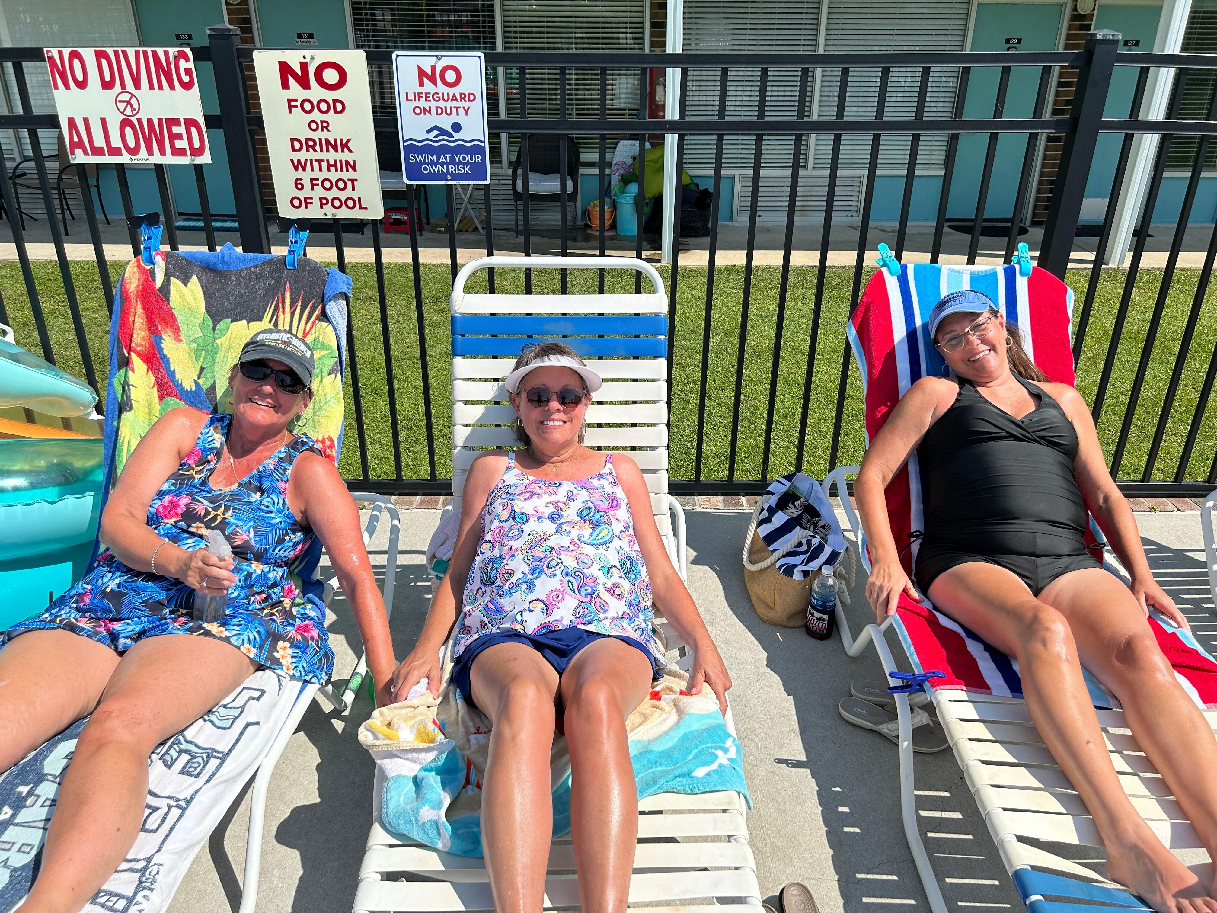 At the pool
Lounge chairs