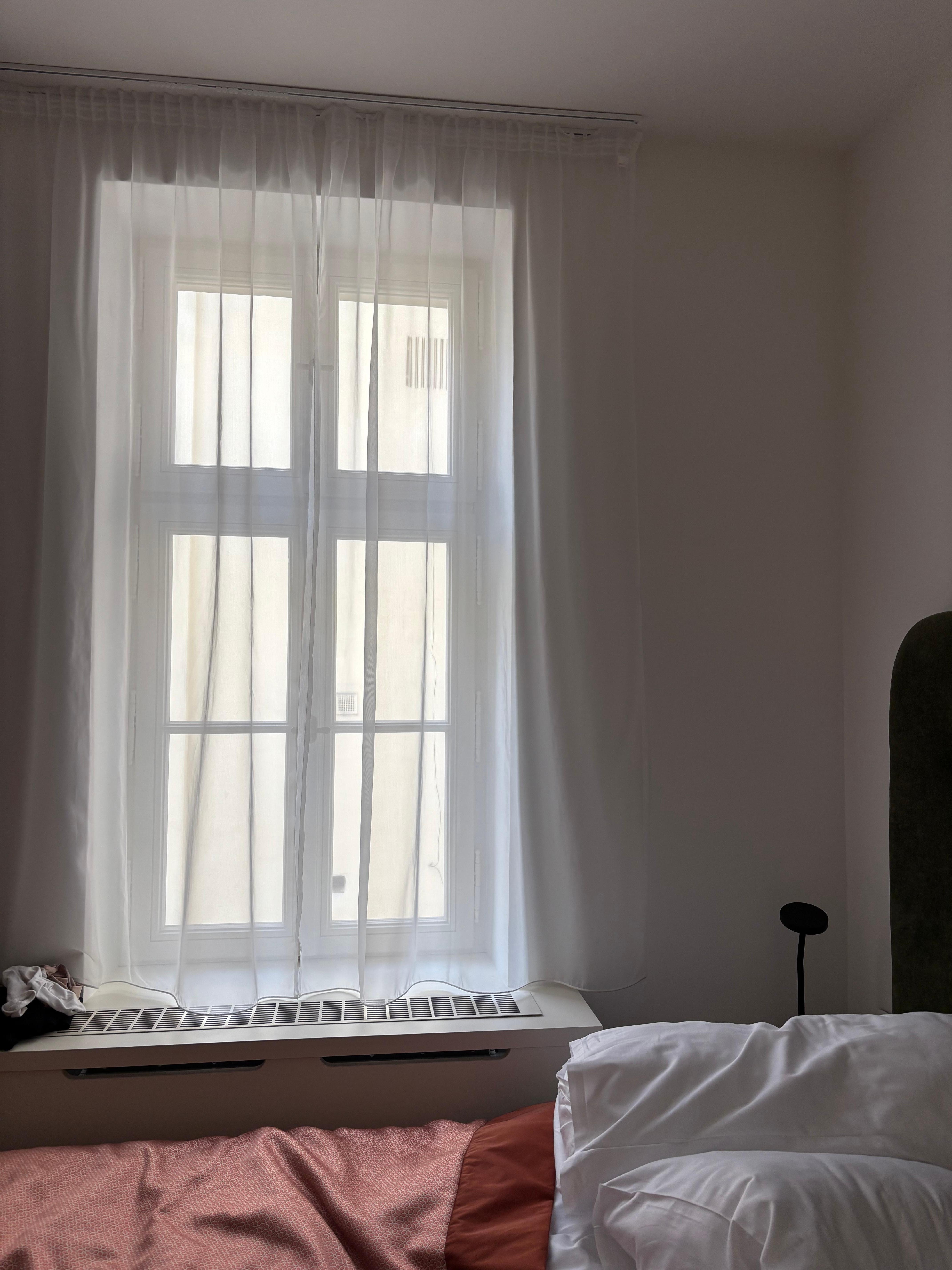 No proper curtains in the bedroom!