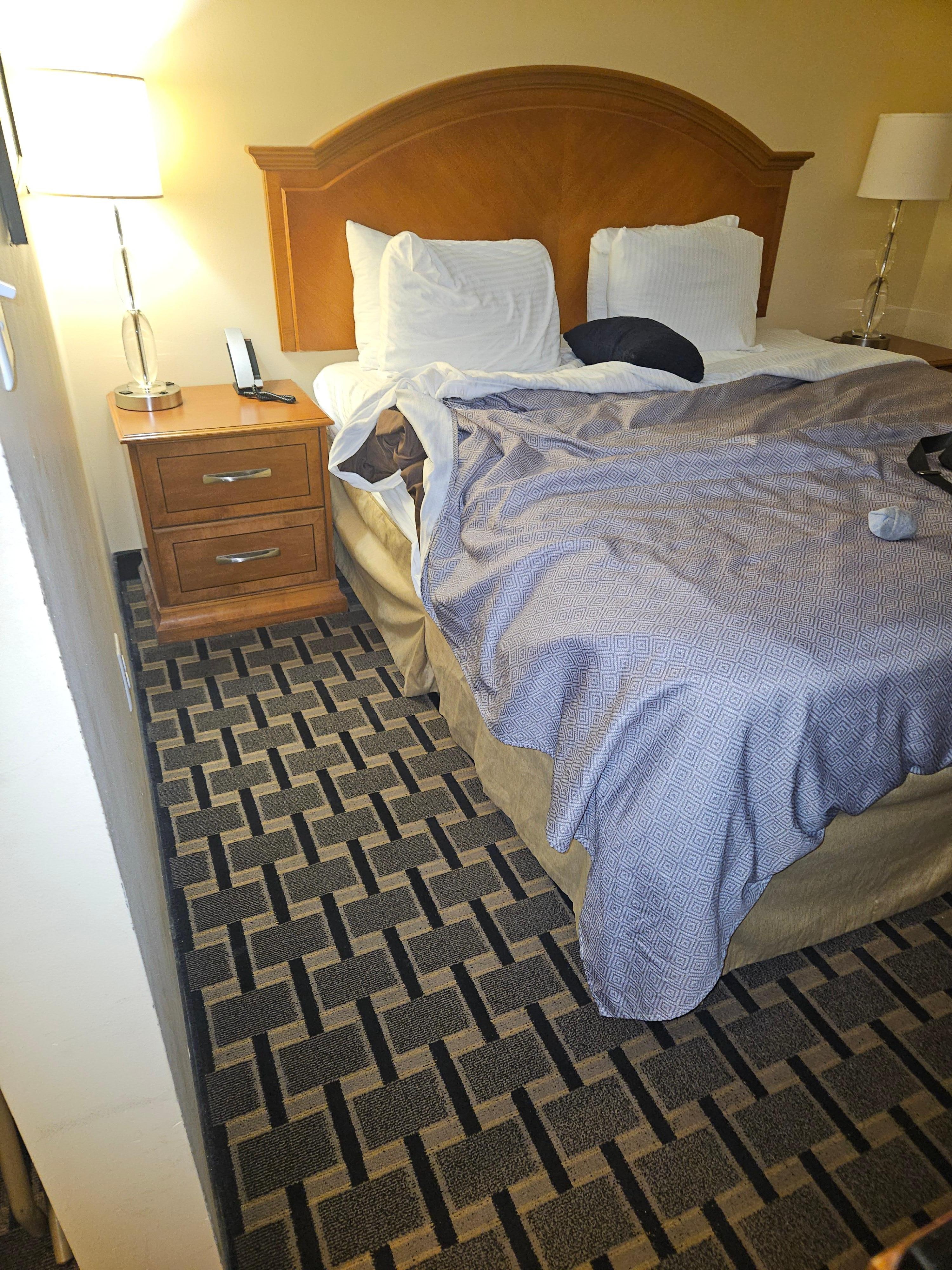 It was the wrong room.. I didn't reserve a plain king size bed.  No microwave!