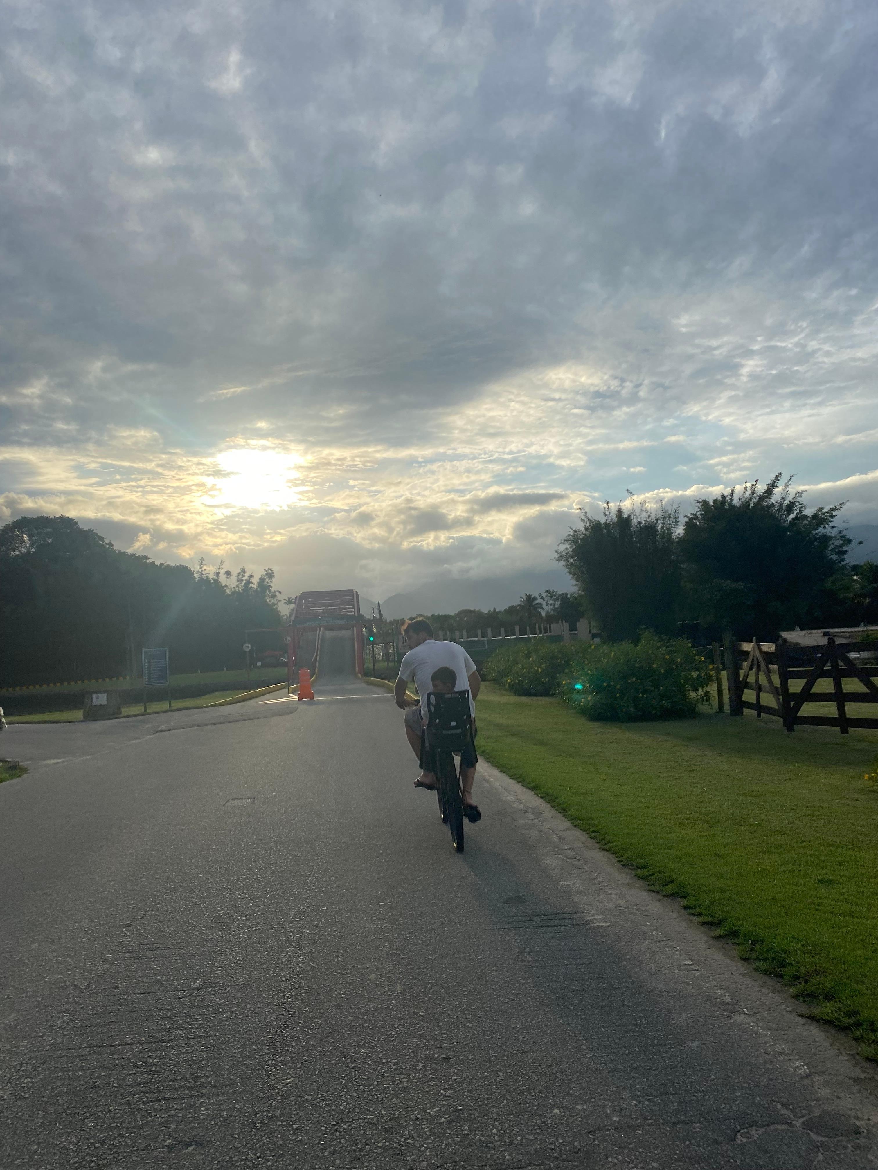 Foto do passeio de bike no cond Portobello