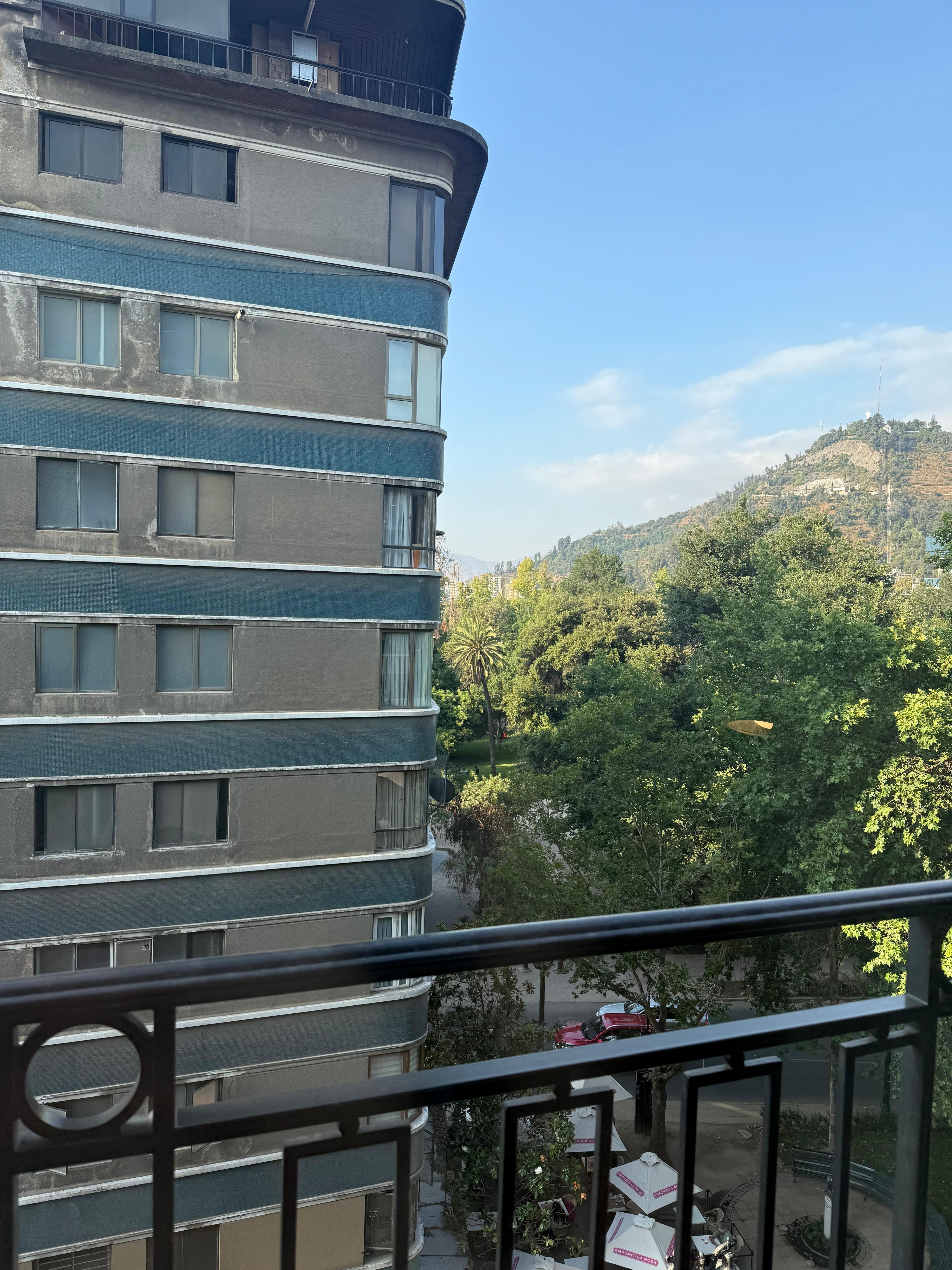 Rooms look directly into buildings opposite or other rooms so you always need the blinds shut making the rooms dark 