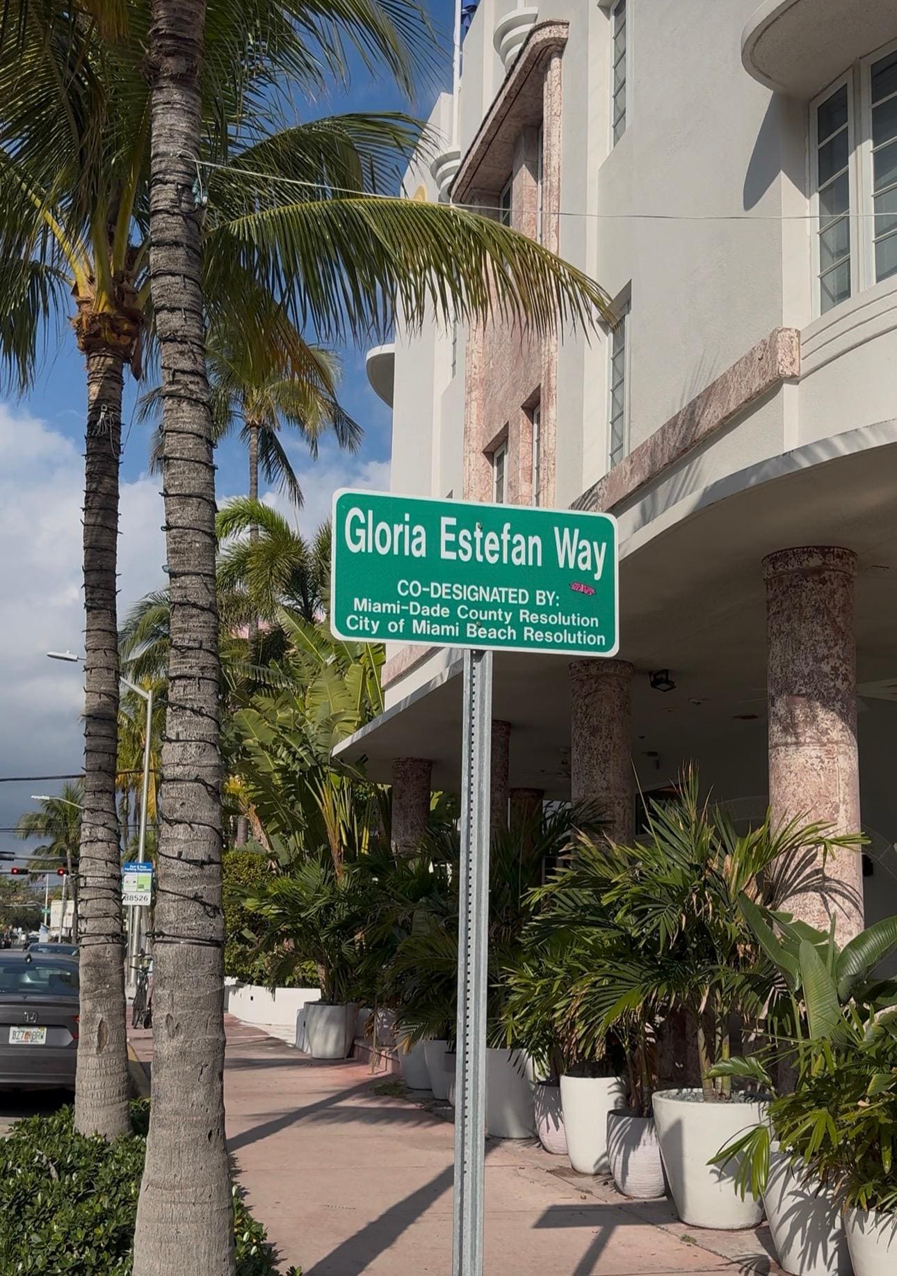 External view on the corner of the hotel 