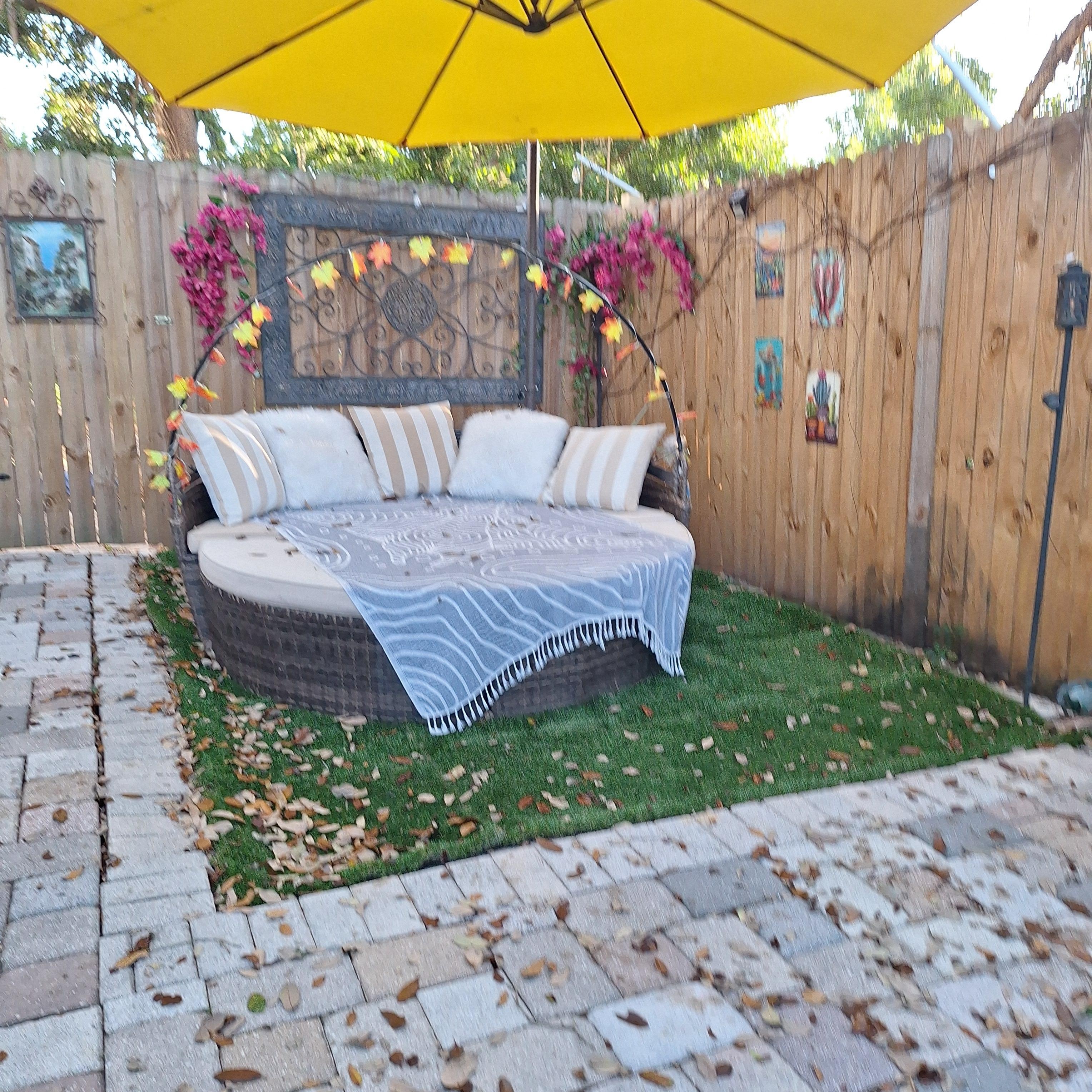 Private sitting area 