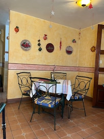 Morning breakfast area.