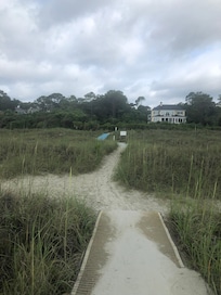 Path to beach at dunes